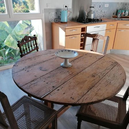 Le Grenier De Gaston Apartman Thouars-sur-Garonne Kültér fotó